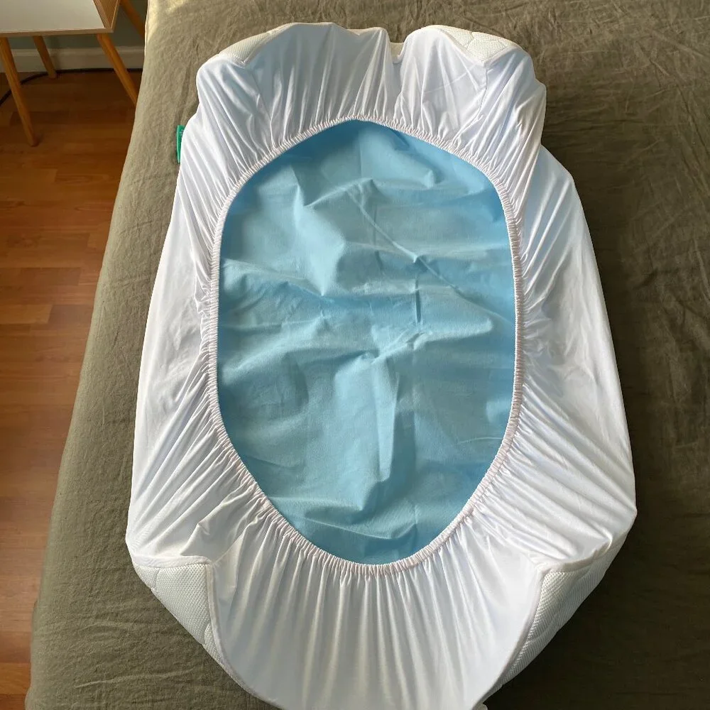 NWOT Newton Waterproof Crib Mattress Cover